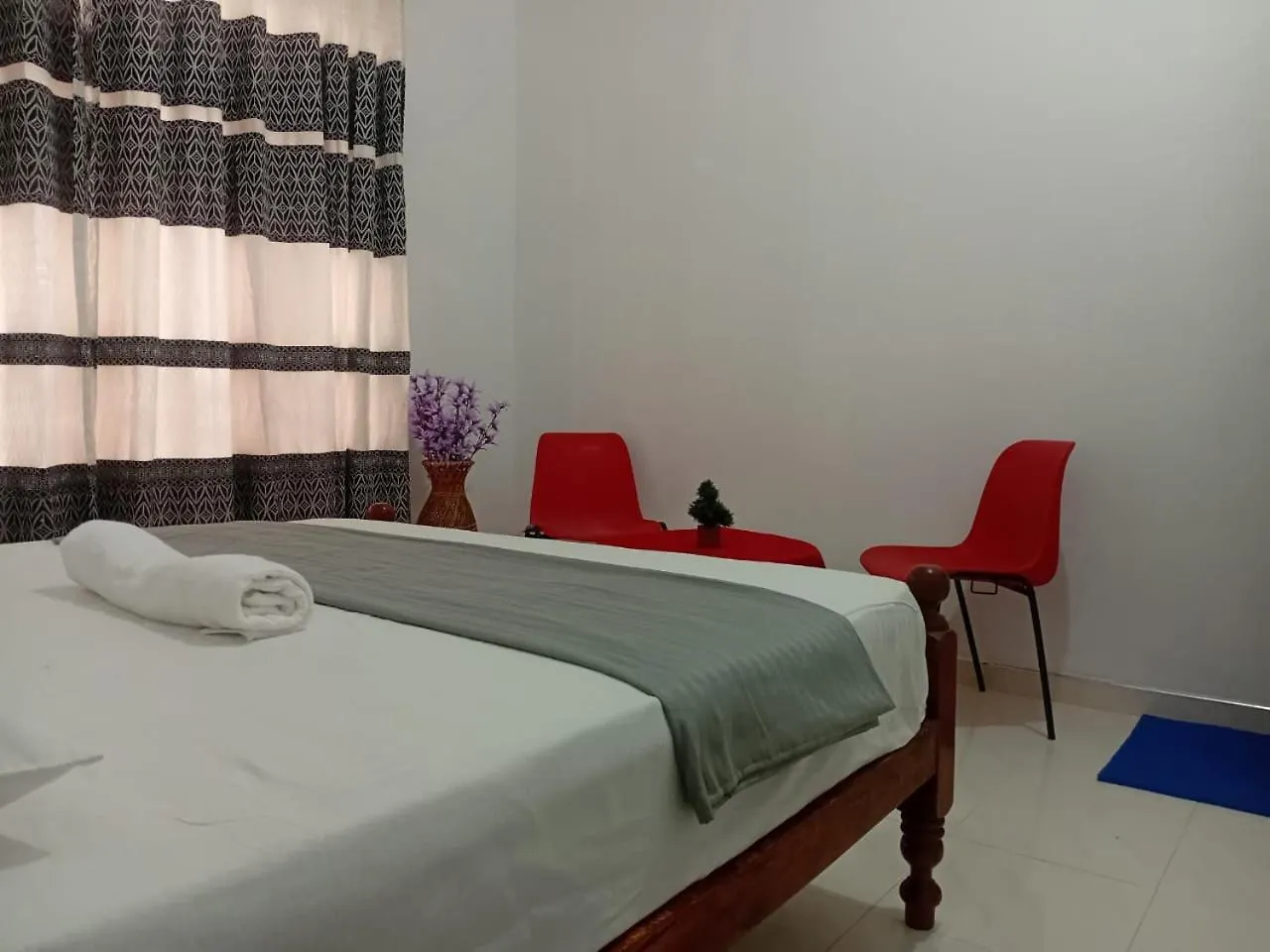 Guest house Ceylon Tuktuk Adventures Hotel Negombo